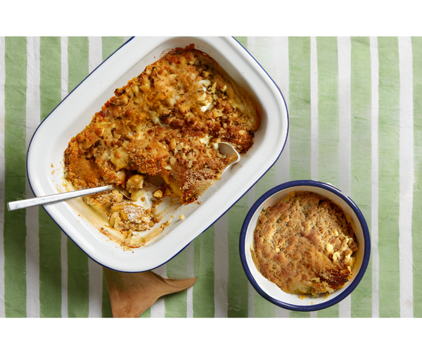 pear, apple and date crumble